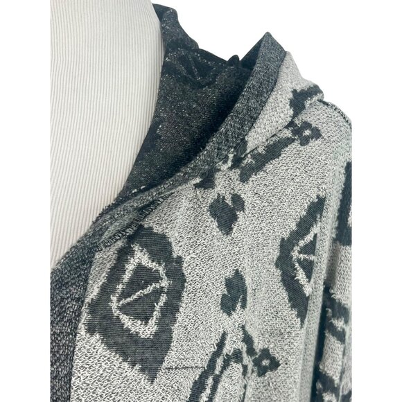 Abercrombie Gray Aztec Open Front Hooded Relaxed Fit Light Knit Cardigan M/L - Picture 3 of 12